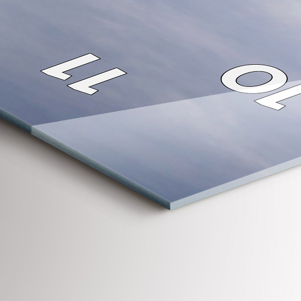 Vertikale Uhr Surfer in Barcelona