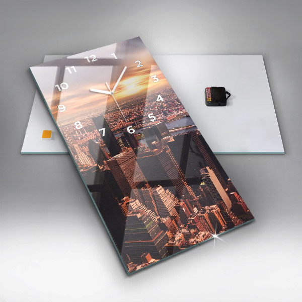 Vertikale Uhr Panorama der Stadt im Westen