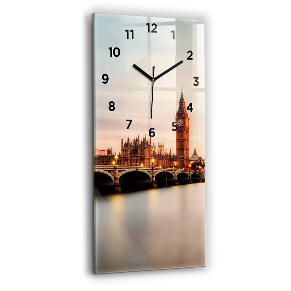 Vertikale Uhr mit motiv Big Ben Londoner Skyline