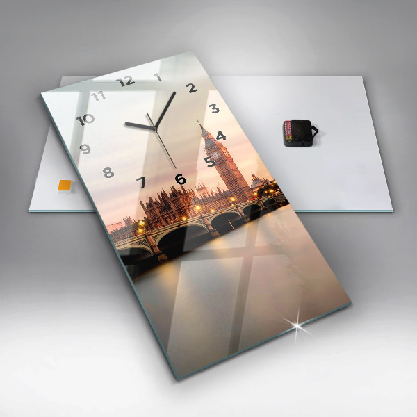 Vertikale Uhr mit motiv Big Ben Londoner Skyline