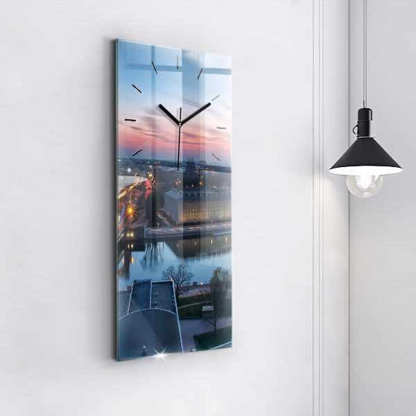 Vertikale Uhr Wrocław aus einer Drohne