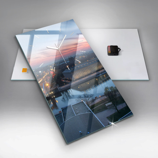 Vertikale Uhr Wrocław aus einer Drohne