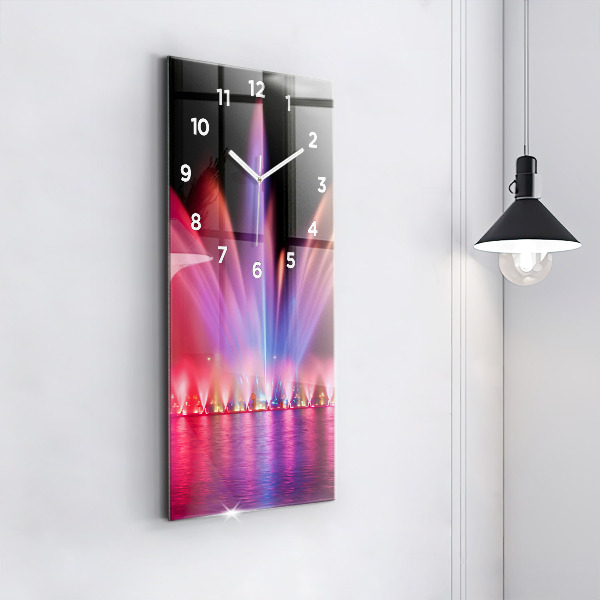 Vertikale Uhr Breslauer Springbrunnen bei Nacht