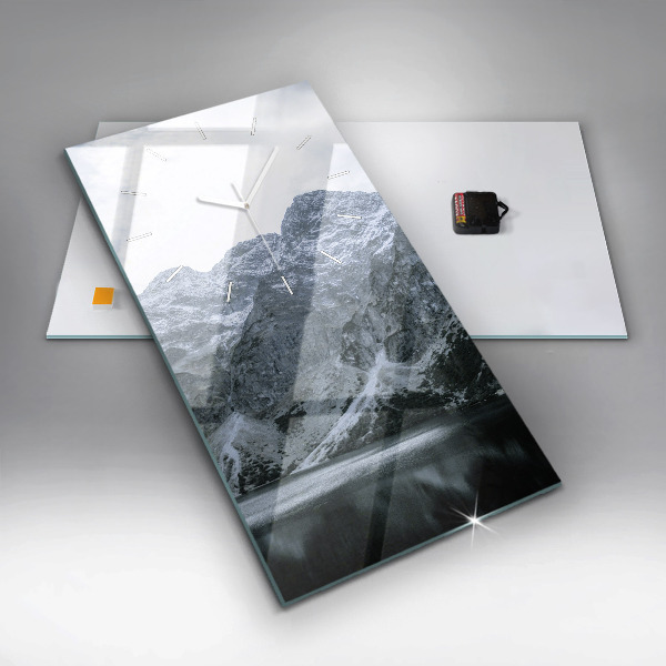 Vertikale Uhr mit motiv Morskie Oko im Tatra-Gebirge