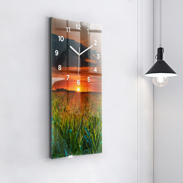 Vertikale Uhr mit motiv Sonnenblumen auf einer Wiese