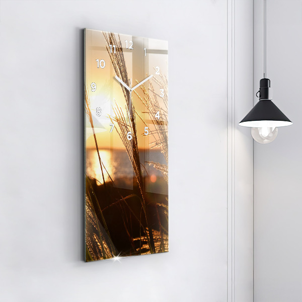 Vertikale Uhr mit motiv Weizen zur Goldenen Stunde