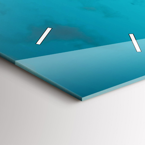 Vertikale Uhr mit motiv Frau auf der Straße