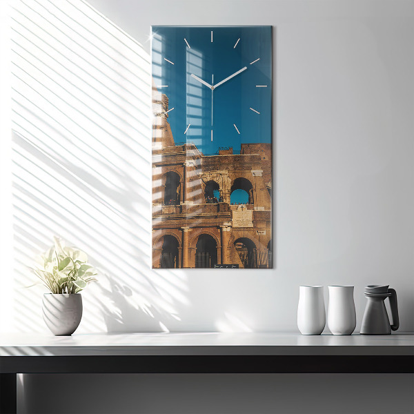 Vertikale Uhr Kolosseum in Italien