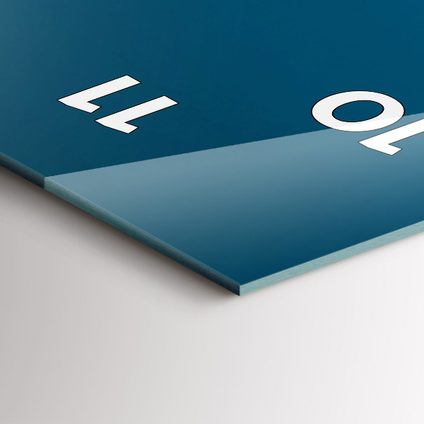 Vertikale Uhr Kolosseum in Italien