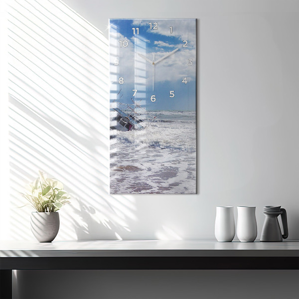 Vertikale Uhr mit motiv Versunkenes Wasserfahrzeug