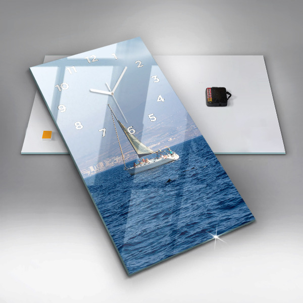 Vertikale Uhr Yacht auf Teneriffa