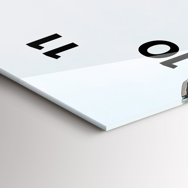 Vertikale Uhr Tanzendes Haus Prag