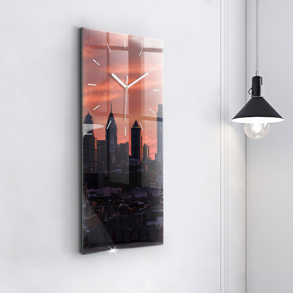 Vertikale Uhr mit motiv Skyline von Philadelphia