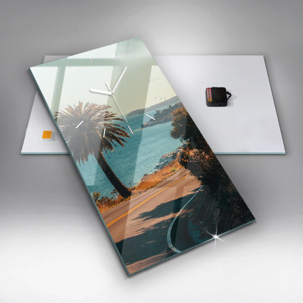 Vertikale Uhr Palmen in Malibu