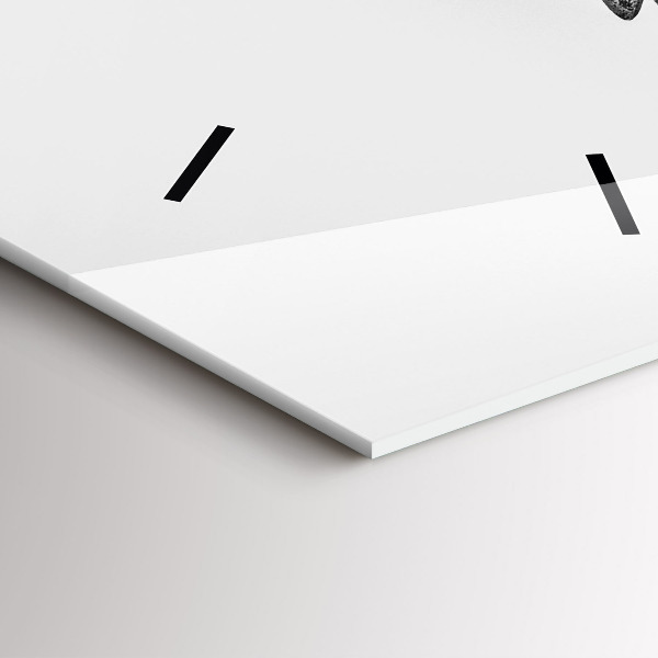 Vertikale Uhr Freiheitsstatue in Budapest