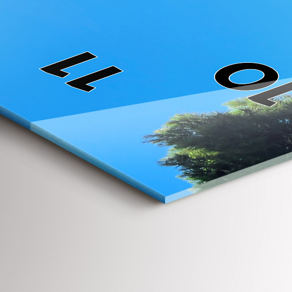 Vertikale Uhr Costa Brava