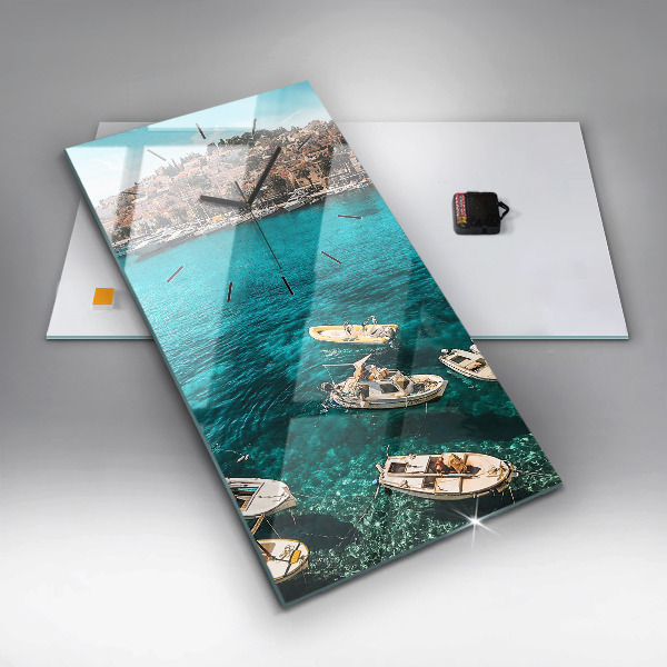 Vertikale Uhr Boote in Kroatien