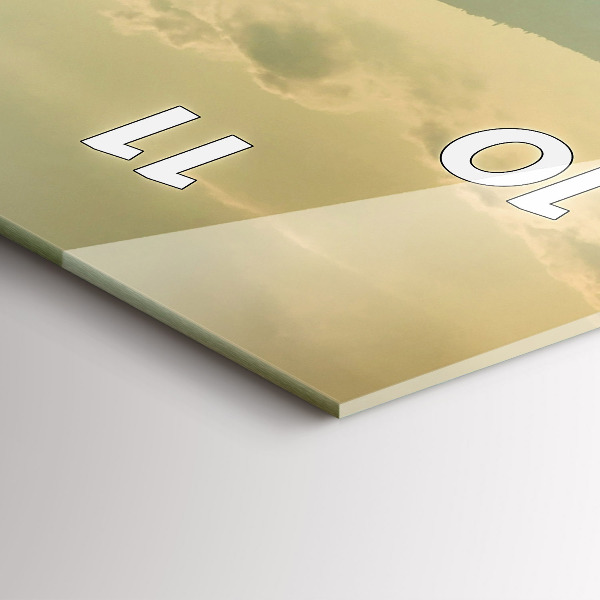 Vertikale Uhr mit motiv Berglandschaft