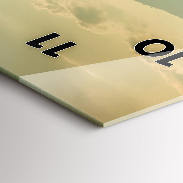 Vertikale Uhr mit motiv Berglandschaft