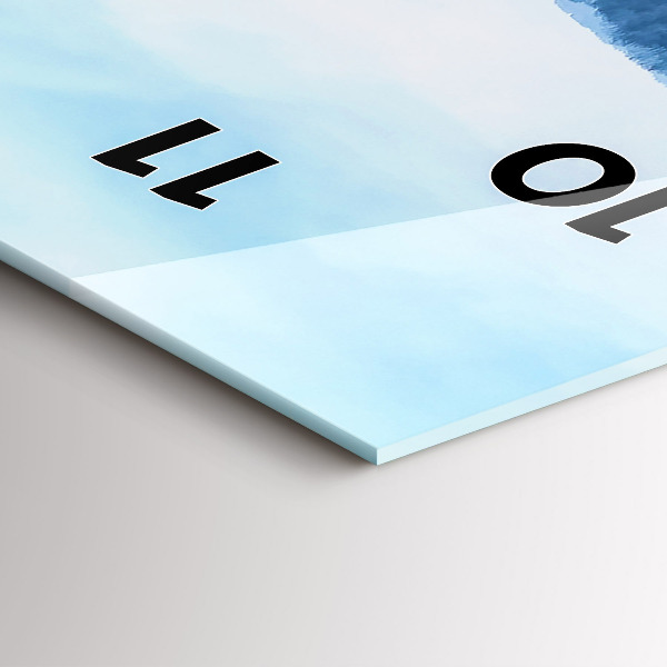 Vertikale Uhr mit motiv Panorama einer Stadt im Winter