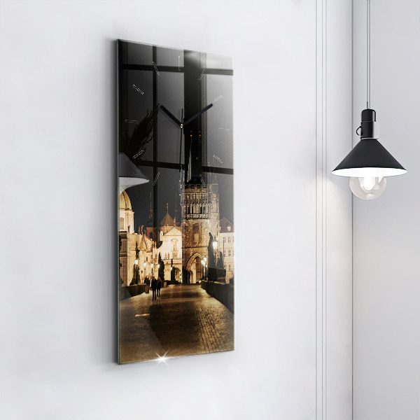 Vertikale Uhr Karlsbrücke in Prag