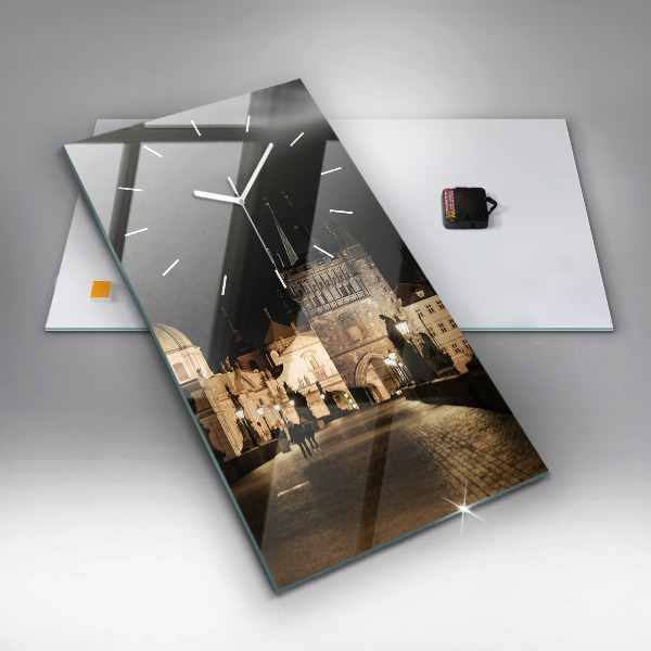 Vertikale Uhr Karlsbrücke in Prag