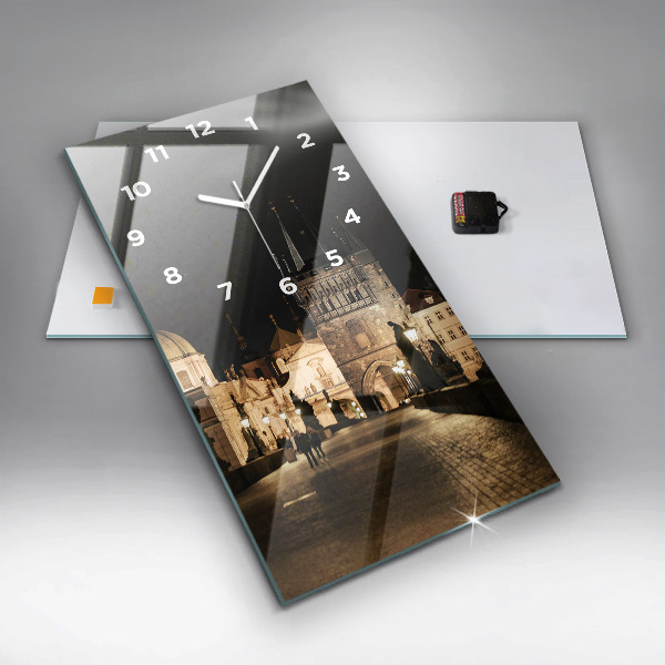 Vertikale Uhr Karlsbrücke in Prag