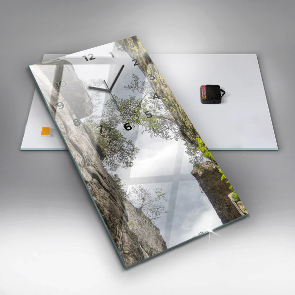 Vertikale Uhr mit motiv Felsenstadt in der Tschechischen Republik