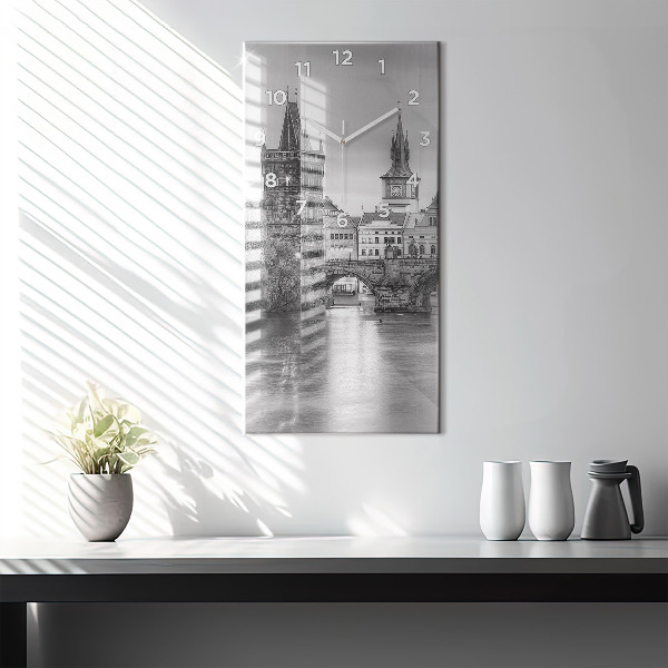 Vertikale Uhr mit motiv Ansicht der Karlsbrücke Prag