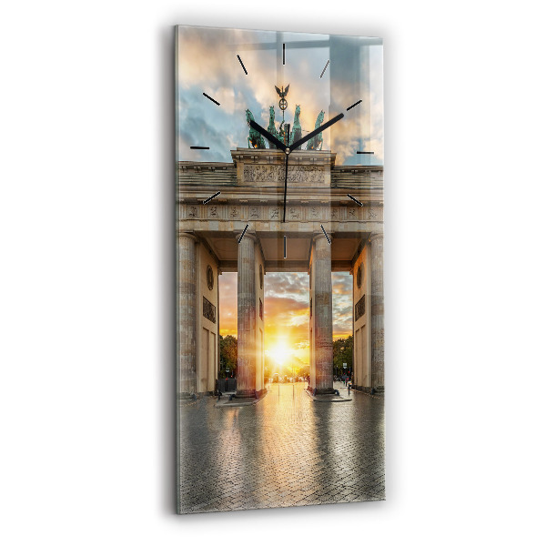 Vertikale Uhr mit motiv Brandenburger Tor in Berlin