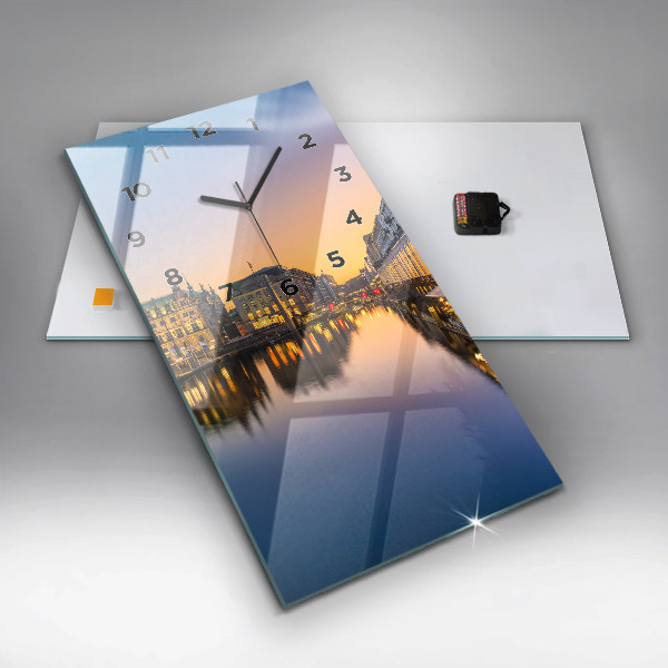 Vertikale Uhr mit motiv Hamburger Rathaus