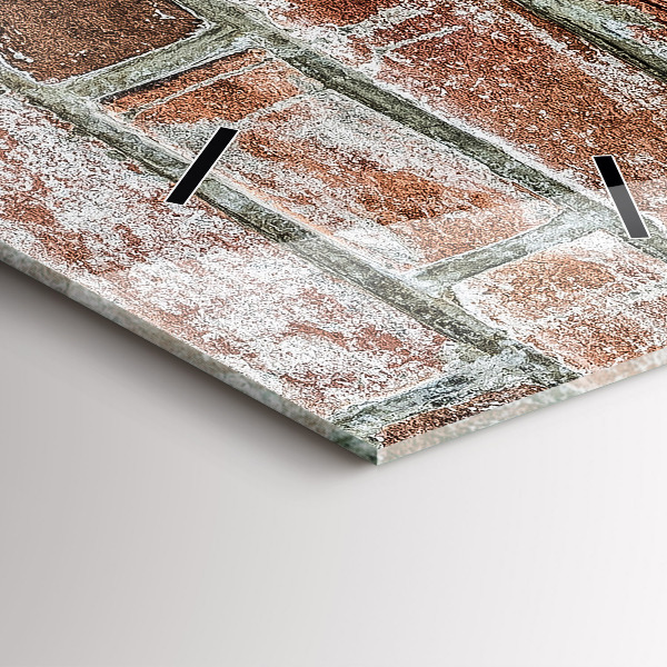 Vertikale Uhr Backsteinmauer