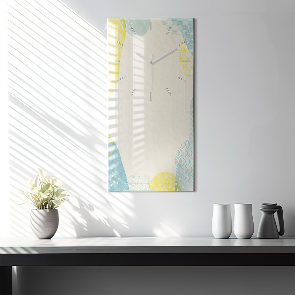 Vertikale Uhr Gemusterter Rahmen