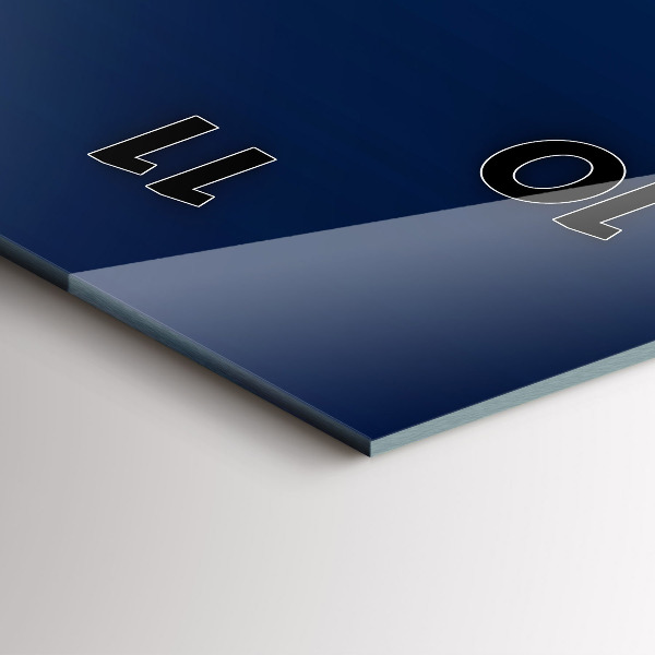 Vertikale Uhr Ornamentale Abstraktion