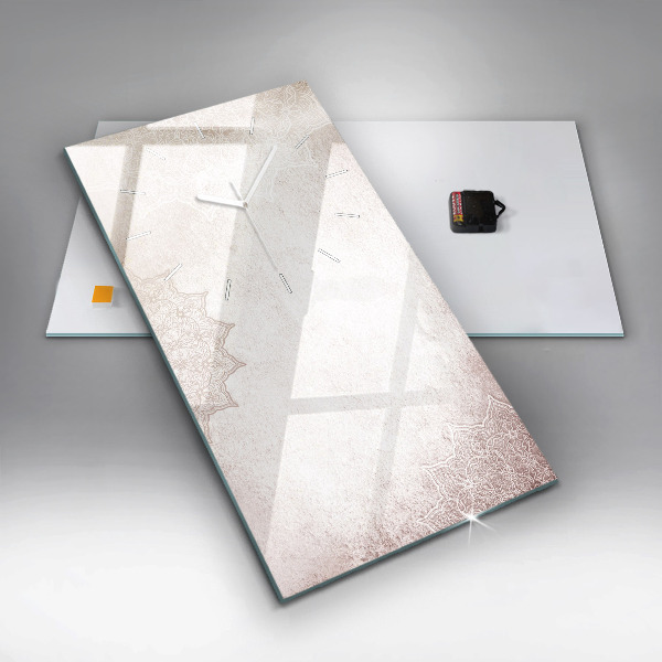 Vertikale Uhr Dekoratives Muster