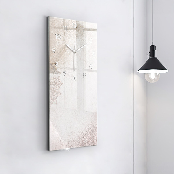 Vertikale Uhr Dekoratives Muster