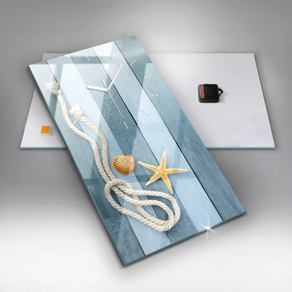 Vertikale Uhr Streifen und Muscheln