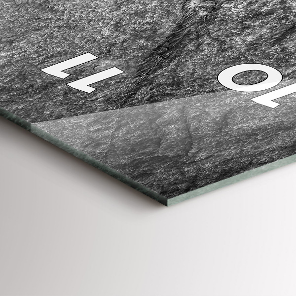 Vertikale Uhr Vulkanisches Gestein