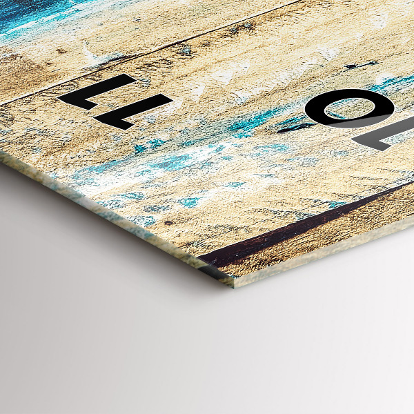 Vertikale Uhr mit motiv Zerkratztes Holz