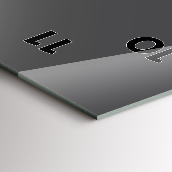 Vertikale Uhr Farbe Grau