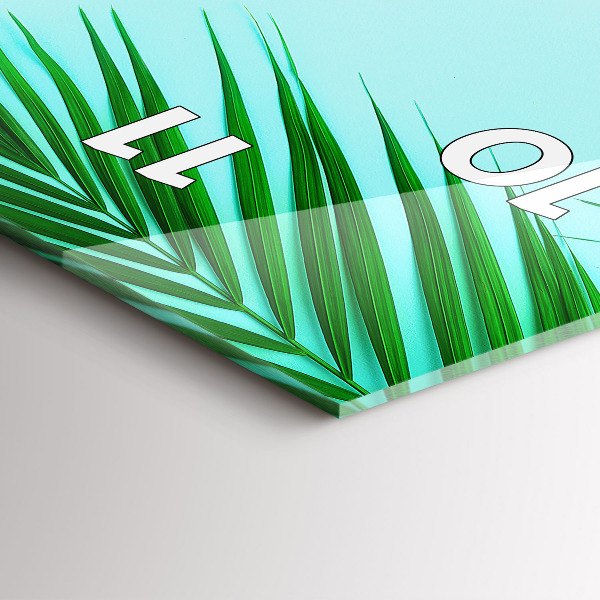 Vertikale Uhr Grüne Palmen