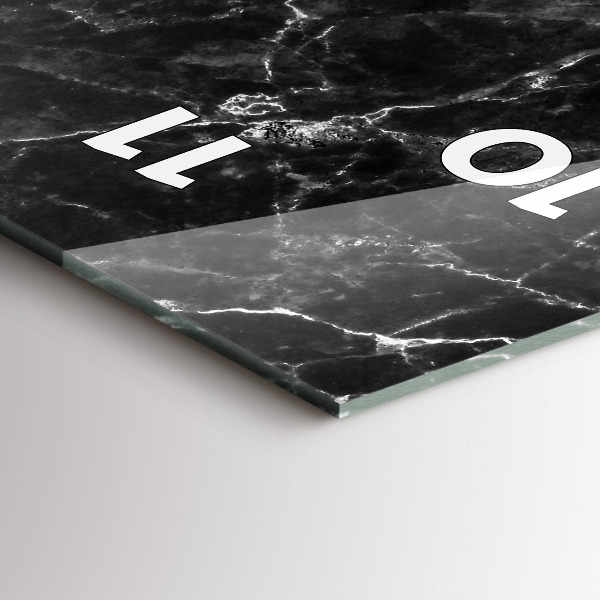 Vertikale Uhr Dunkler Marmor