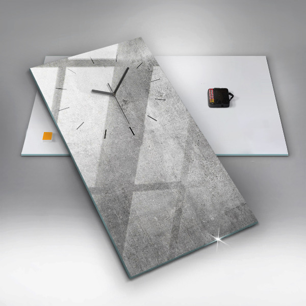 Vertikale Uhr Rohe Wand