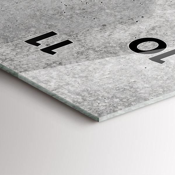 Vertikale Uhr Rohe Wand