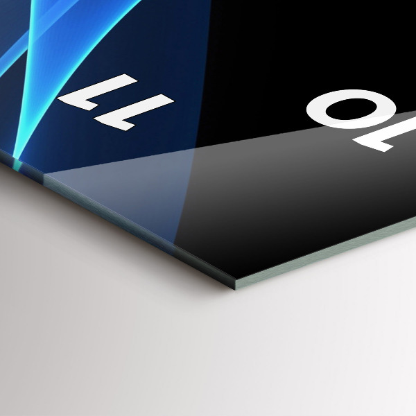 Vertikale Uhr Blaue Linien