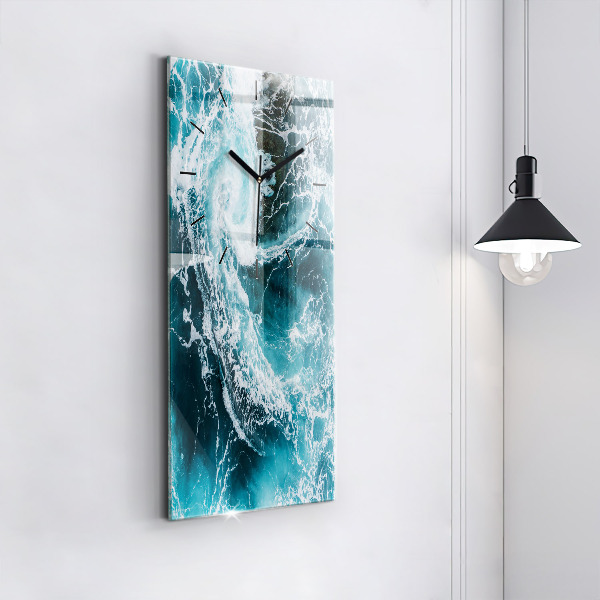 Vertikale Uhr mit motiv Wirbelnde schäumende Wellen