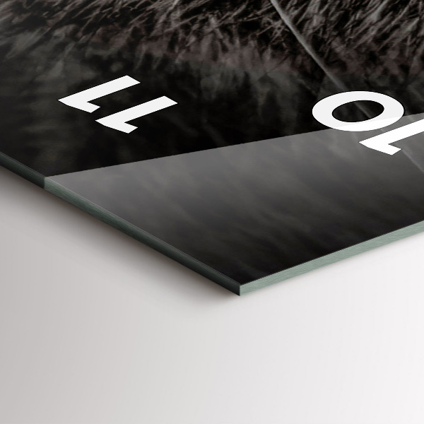 Vertikale Uhr Schottischer Hund und Katze