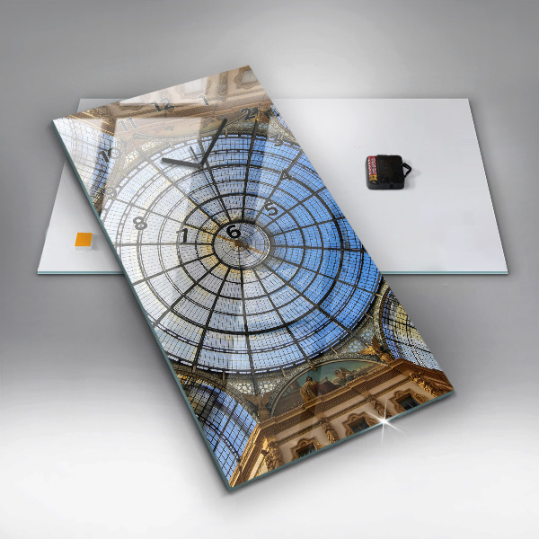 Vertikale Uhr Einkaufszentrum in Mailand