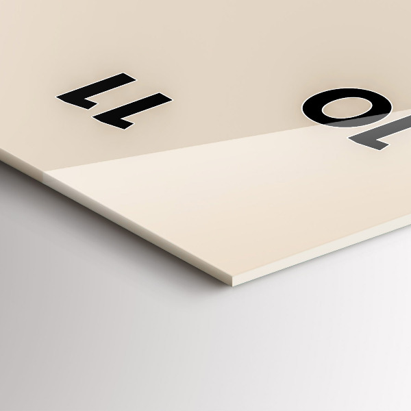 Vertikale Uhr mit motiv Wolfskopf