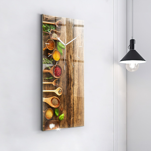 Vertikale Uhr mit motiv Löffel mit Gewürzen